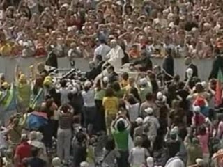 Man Jumps into PopeMobile