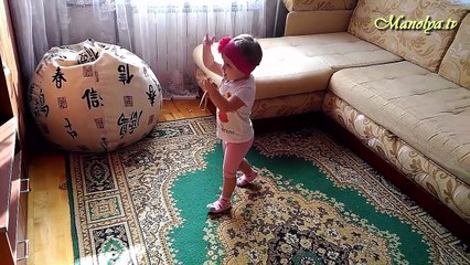 Фиксики. Танец Помогатор в исполнении Манолии - Fiksiki: Pretty girl is dancing