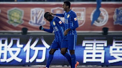 Le tout premier but de Ramires en Chine !