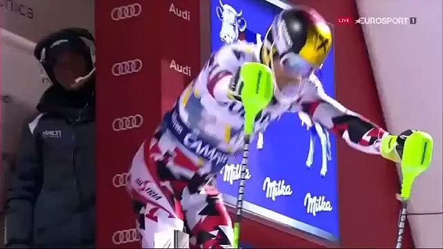 Дрон чуть не убил чемпиона Марселя Хиршеру чемпиону горнолыжнику повезло