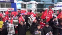 Bursa Zaman Gazetesi'ne Kayyum Atanmasına Bursa'da Protesto
