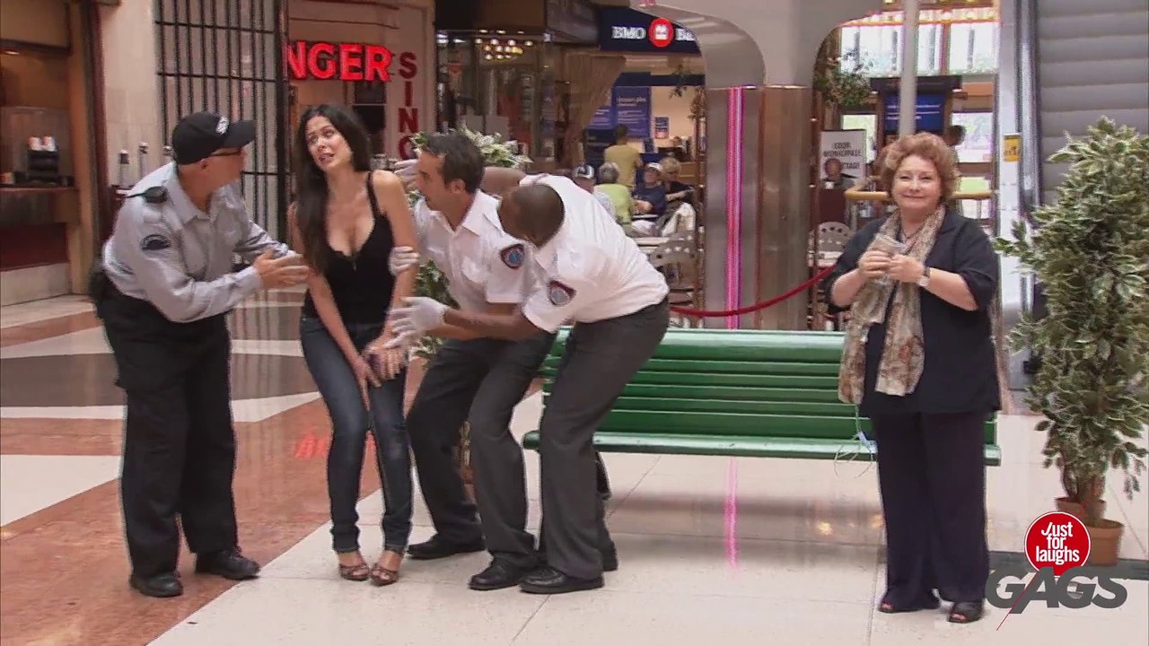 Paramedics Only Help Pretty Girls