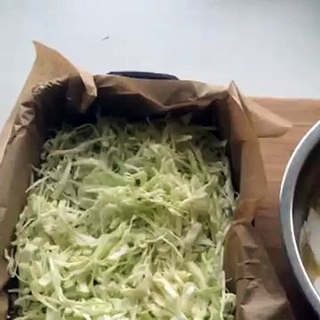 Капустная шарлотка за 15 сек )