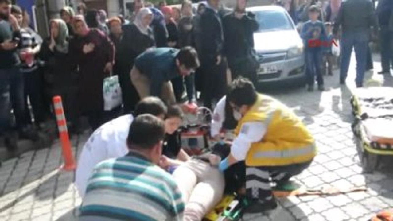 Turgutlu - Kazada Kalbi Duran Kadını Doktor Olan Eşi Hayata Döndürdü