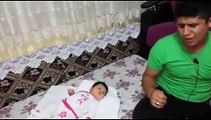 Küçük Kızına ilahi söyleyen Ali Kırış Video