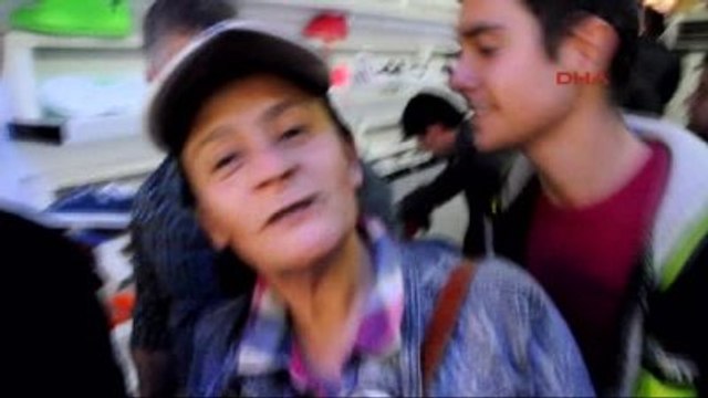 Bodrum'da 10 Liraya Ayakkabı İzdihamı