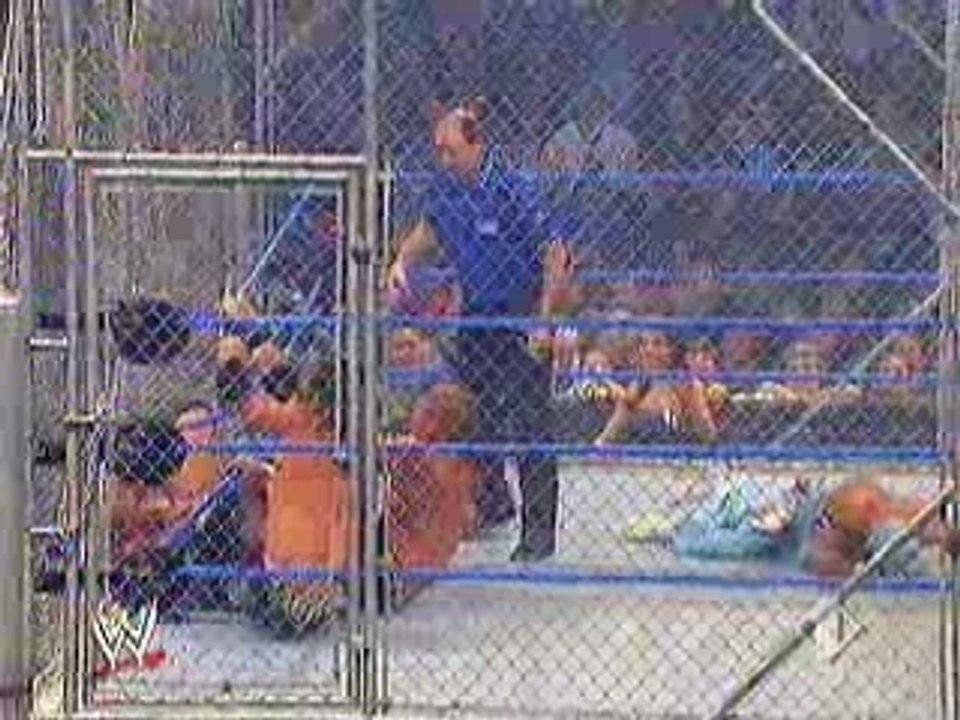 WWE Smackdown 2006 Batista & Rey Mysterio Vs. MNM