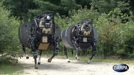 ---DARPA - AlphaDog Legged Squad Support System (LS3) Field Testing [720p]