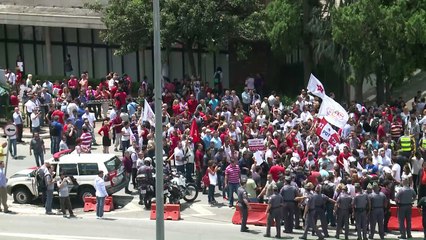 Brazil's ex-president Lula defiant after detention