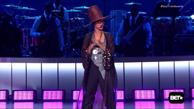 Erykah Badu I Know Rappers and Youre No Rapper, Iggy Azalea!