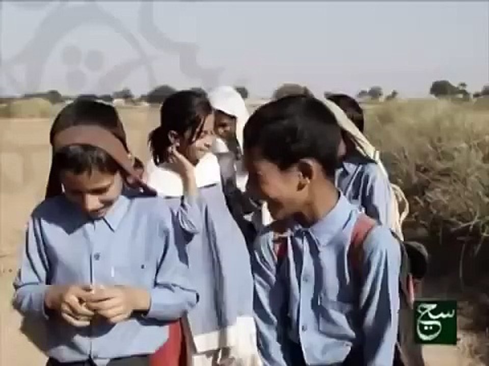 Bara Dushman Bana Phirta hai Jo Bachon se Larta Hai