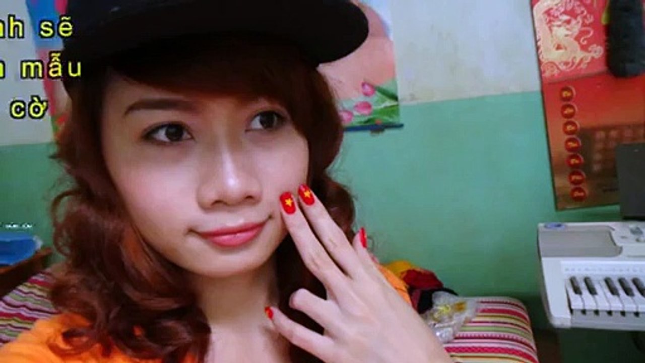 Beautiful nails painted simple art - Video Dailymotion