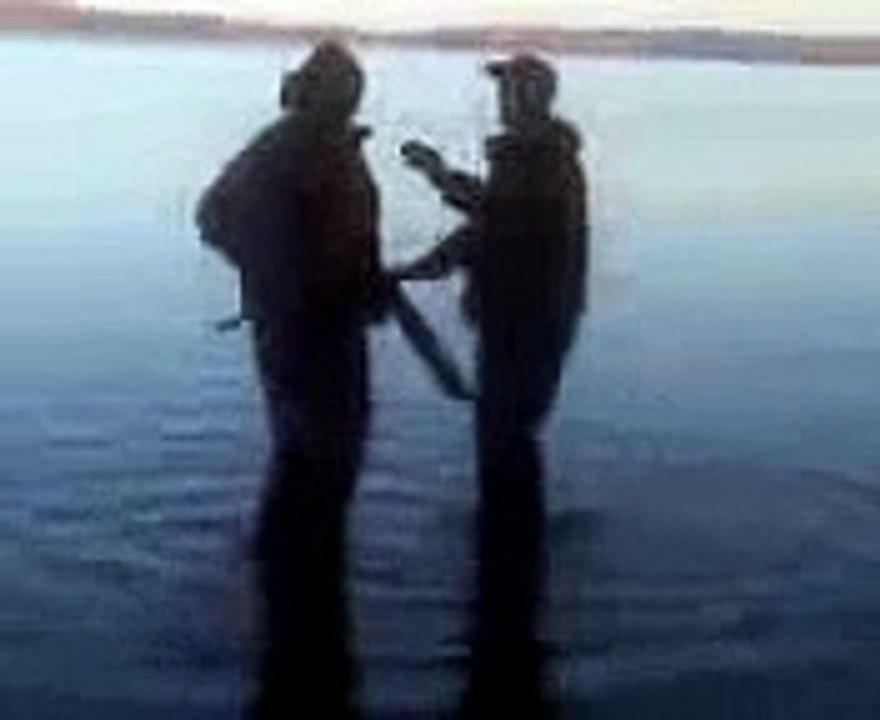 Gun Barrel splits after underwater