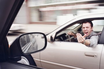 Un road rage qui tourne mal pour l'agresseur !
