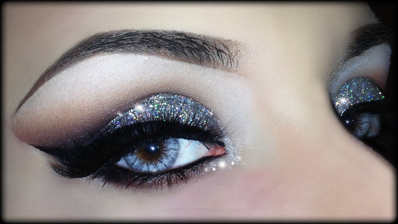 Cut Crease Silver Glitter Elegant Makeup Tutorial - Makeup eye