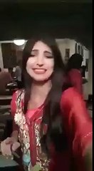 Arabic Girl Sing and dance