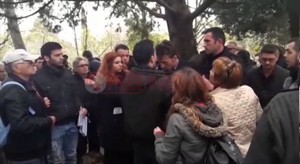 Përplasje tek Parku i Liqenit, lëndohet një aktivist - Ora News