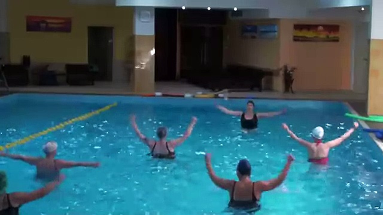 Jk Fitness & wellness Complex - водна аеробика