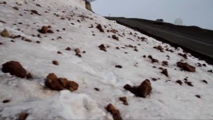 Aradahan-Artvin Yolunda "Heyelan" Uyarısı