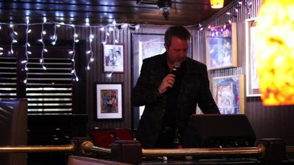 Colin Paul sings 'Soldier Boy' Marlowes 2016