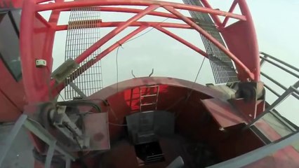 Tay không chinh phục tòa nhà cao thứ 2 thế giới - Yếu tim không nên xem...