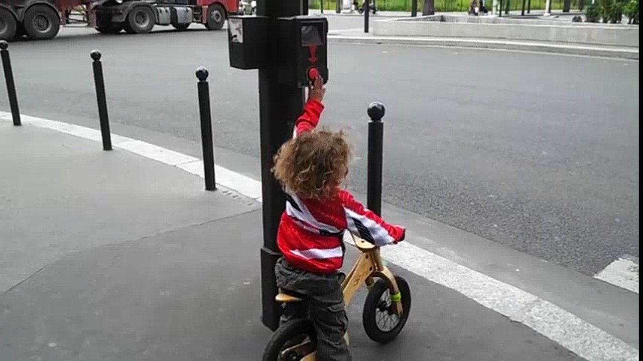 Tchoupi 8 (l'histoire) ---- magasinage ---- racontes moi tchoupi  Dessins Animés T'choupi