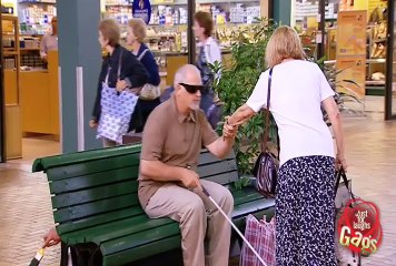 Blind Man Sits On Wet Paint Prank