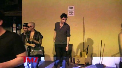 Nick Simmons Gets a Mouthful of Amber Rose