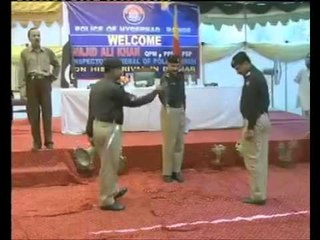 Pakistani police So Funny-Must Watch-Top Funny Videos-Top Prank Videos-Top Vines Videos-Viral Video-Funny Fails