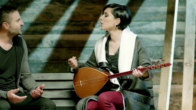 Özlem Özdil & Çetin - Candan ileri