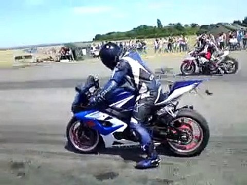 thorney island modified madness rwyb 2010 gsxr 1000 k5 vs r1 nos