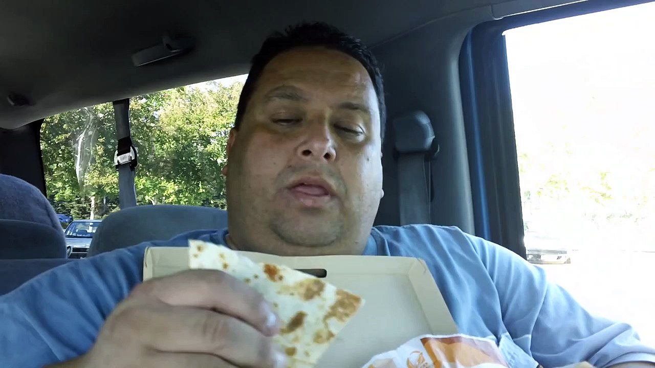 Taco Bells Cantina DOUBLE STEAK QUESADILLA REVIEWED!!