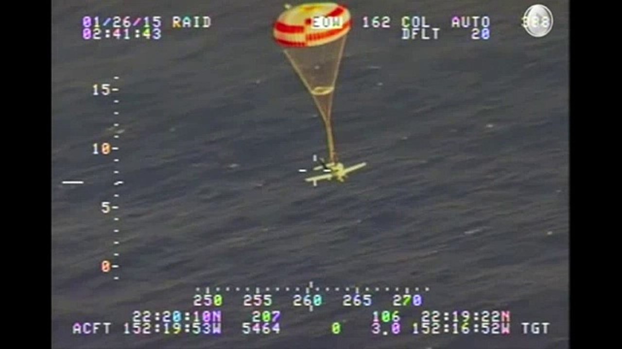 Raw- Pilot Uses Full-plane Parachute in Crash