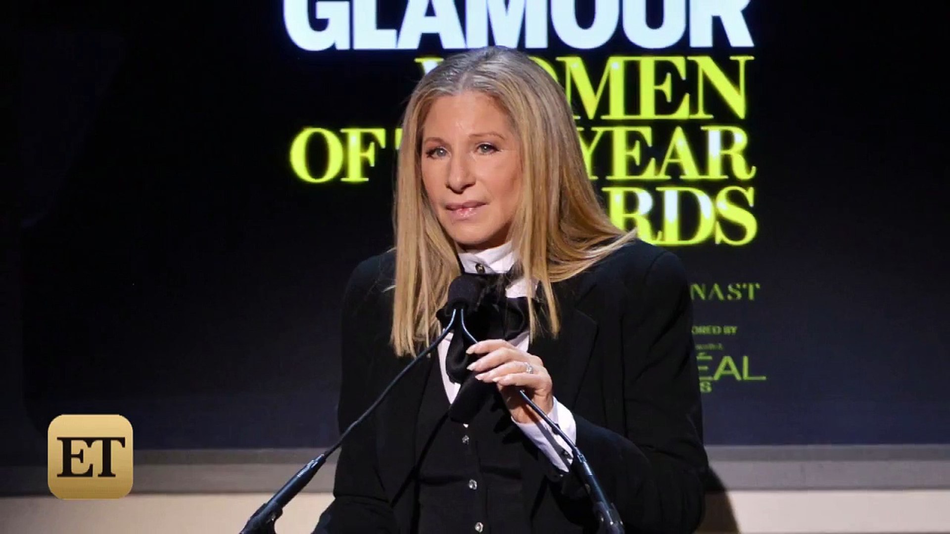 ⁣Barbra Streisand Pays Tribute to Late Author Pat Conroy
