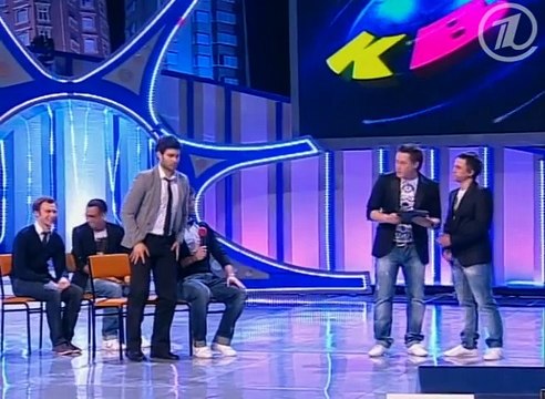 КВН Станция спортивная - Медведев с проверкой в школе