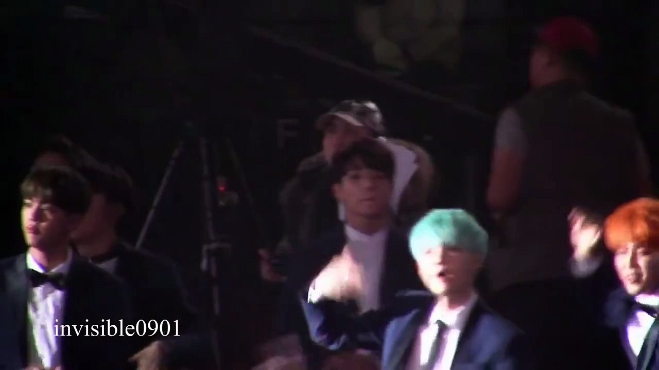 160114 BTS Reaction to VIXX,EXO @ Seoul Music Awards 2016