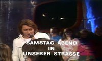 Samstag abend in unserer Strasse 1974