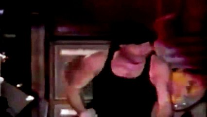 AC/DC - Fire Your Guns (Live Moscow 1991 Remastered) HD