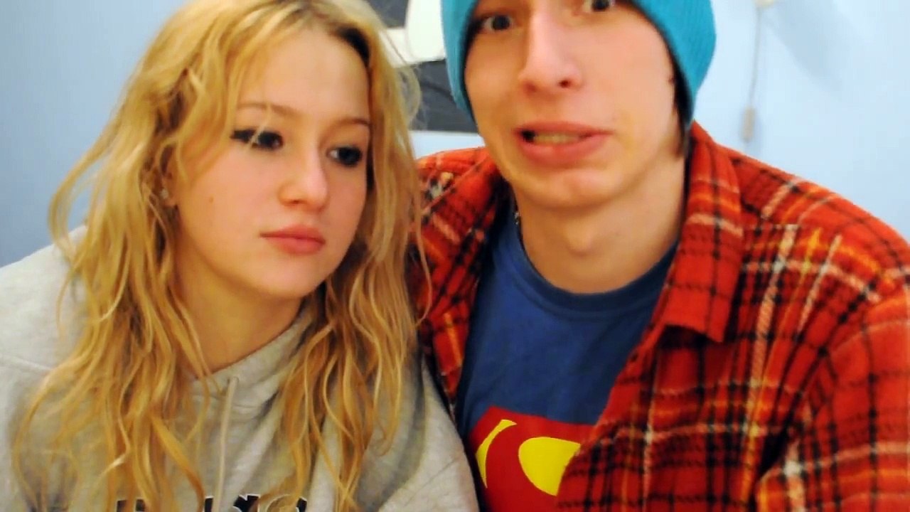 10 способов как не стоит целоваться ( для школоты )