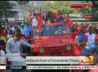 Venezolanos se vuelcan y celebran 3 años de "Siembra" de Chávez