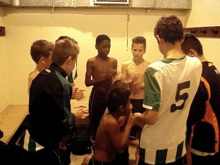 Chant de la victoire U13 A qui a gagné son match  6 à 0 contre Génisac