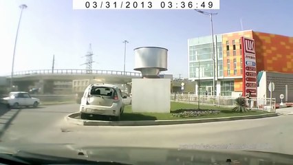 Подборка неудержимых грузовиков #7 (Без тормозов)