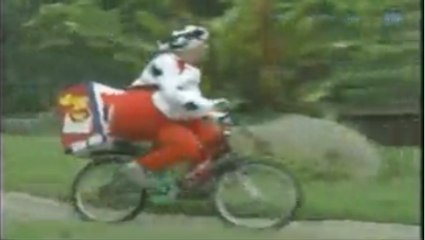 Nhạc thiếu nhi sôi động  Bác đưa thư vui tính - Xuân Nghi ft Thành  Lộc