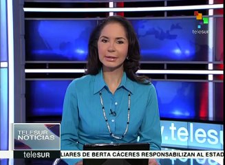 Turcos piden libertad de expresión y reapertura del canal de TV Saman