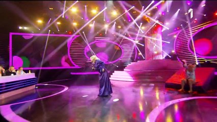 Slavica Cukteras kao Veky Zmijanac - Godina je prosla