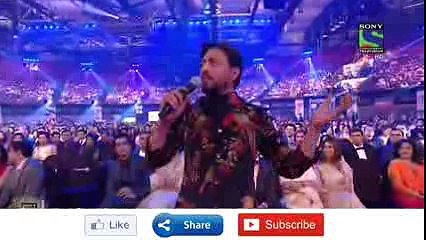 Download Video: OMG - Irrfan Khan fight with Shahrukh Khan (61st Filmfare awards 2016)