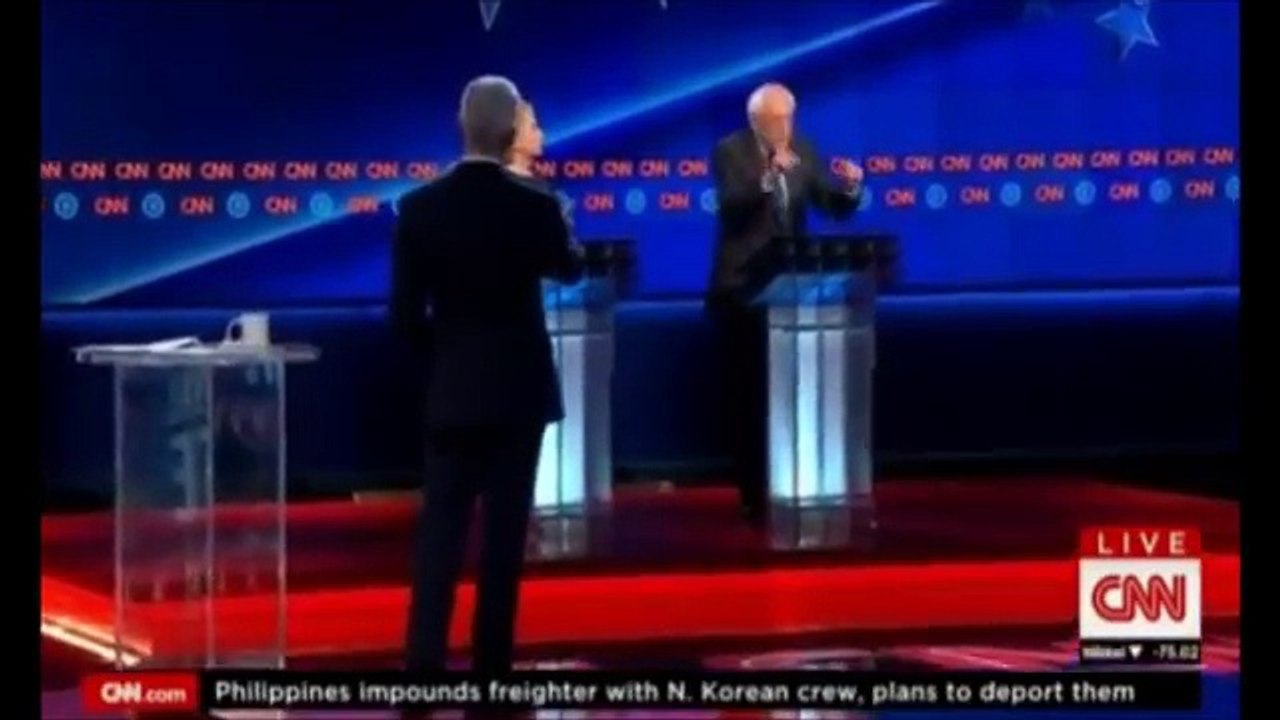 FULL CNN DEMOCRATIC DEBATE PART 10 - FLINT CNN PRESIDENTIAL DEM DEBATE 362016 HQ