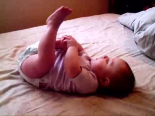 avec maman dans le lit