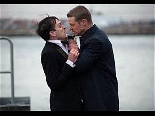 Watch Gotham Season 2 Episode 13 s2e13 A Dead Man Feels No Cold Full Episode Online for Free in HD