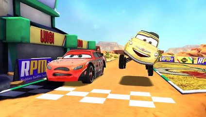 Disney Pixar Cars 2 Racing Starter Game Set Lightning McQueen Vs Francesco Bernoulli 1